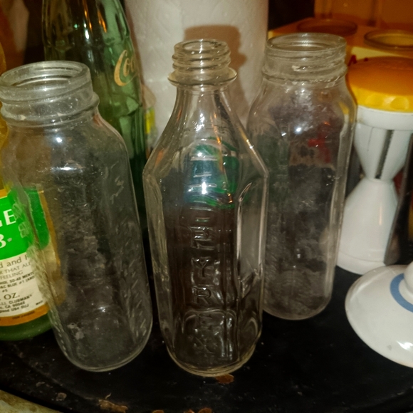 Pyrex baby bottles rare find no chippings - Picture 1 of 2